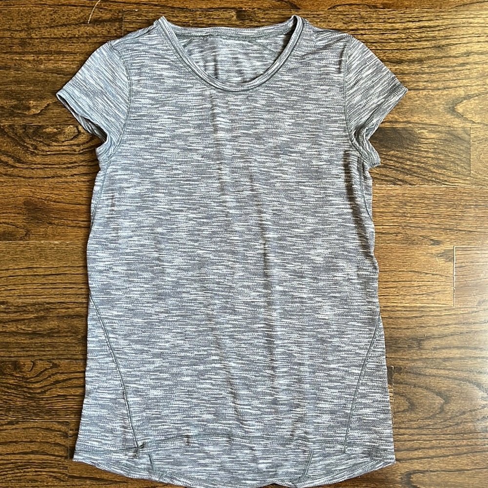 Lululemon Another Mile SS top - size 4
